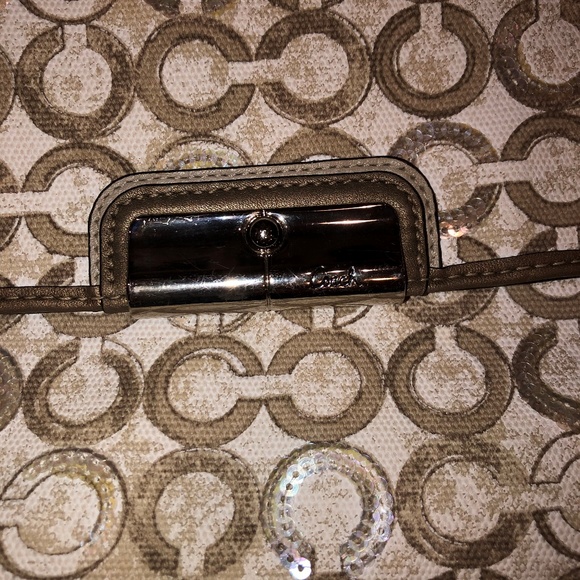 Coach Crossbody Purse, Cream & tan - Picture 5 of 8